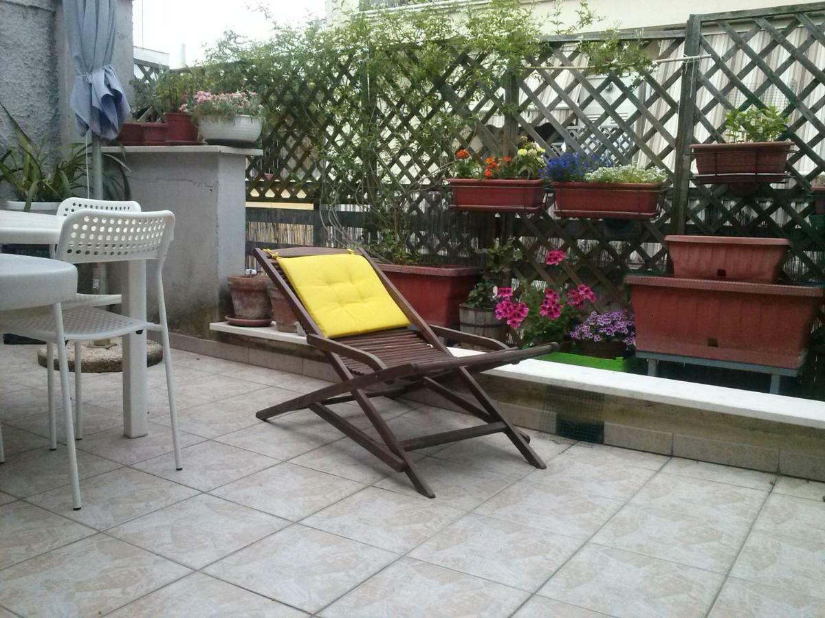 Casa Loredana Конверсано Екстериор снимка
