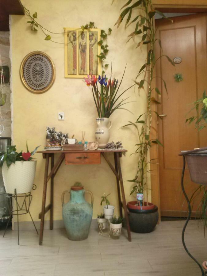 Casa Loredana Конверсано Екстериор снимка